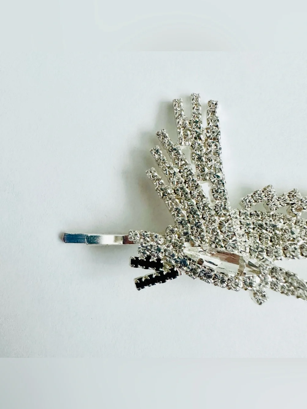 ART SCHOOL London Crystal Crane Hairpins Set Rhinestone Bird Bobby Pins NWT